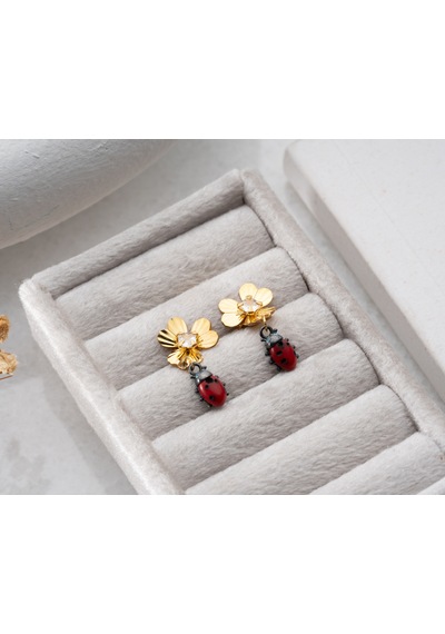 Papatya Silver 925 Ayar Gümüş Gold Renk Yonca Küpe Uğur Böceği Sallantılı Gold