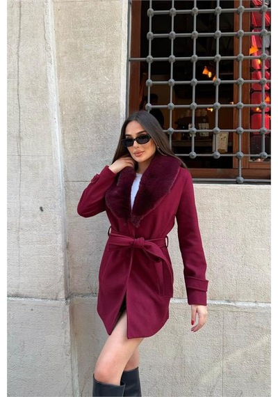 Neşeli Butik Kadın Cep Detaylı Kuşaklı Yaka Kürklü Kısa Kaşe Kaban Nbstr1019 Bordo
