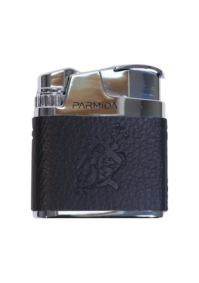 Parmida Tek Torch Pürmüz Japon Yazılı Deri Kaplama Siyah Metal Puro Çakmağı - Tr9229