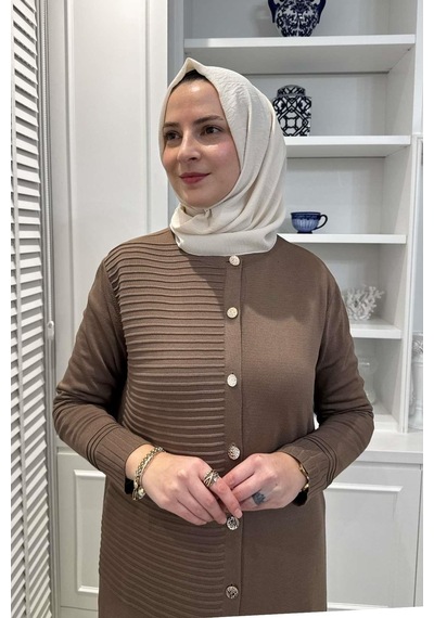 Rabia Şamlı Manolya Sütlü Kahve Triko Hırka Çok Renkli