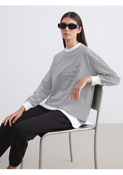 Lcw Modest Siyah Büyük Beden Bisiklet Yaka Çizgili Kadın Sweatshirt Tunik