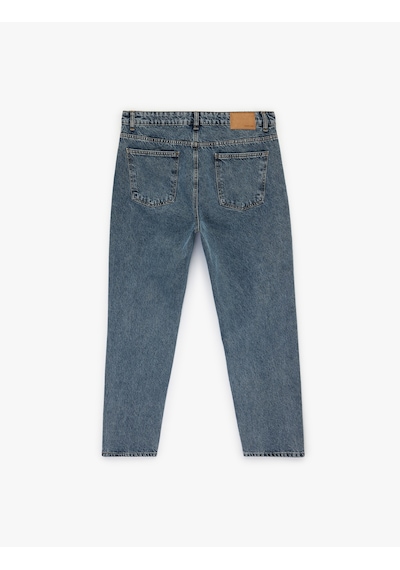 Koton Normal Bel Pamuklu Cepli Vintage Straight Fit Jean Pantolon İndigo Stone 6sam40150nd İndigo - Taş Koton Normal Bel Pamuklu Cepli Vintage Straight Fit Jean Pantolon İndigo Stone 6sam40150nd İndigo - Taş