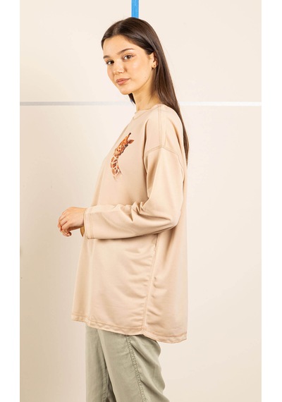Ters Dikiş Detaylı Figürlü Bisiklet Yaka Sweatshirt Sütlü Kahve
