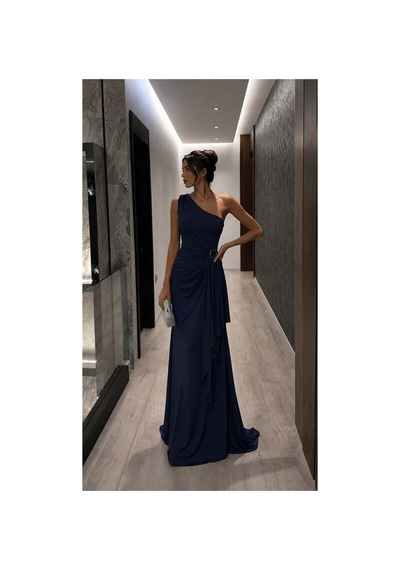 Lior Design Kadın Sade Tek Omuz Kemerli Maxi Abiye Elbise Lacivert