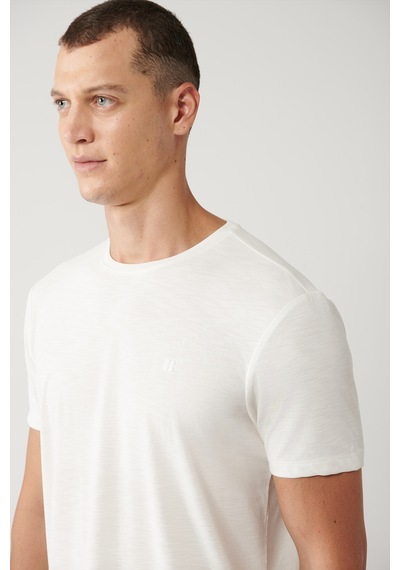 Avva Erkek Beyaz Soft Touch Bisiklet Yaka Regular Fit T-shirt B001031 Beyaz