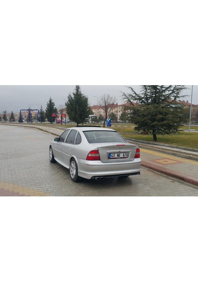 OPEL VECTRA  B BODYKİT TAKIMI FİBER BOYASIZ