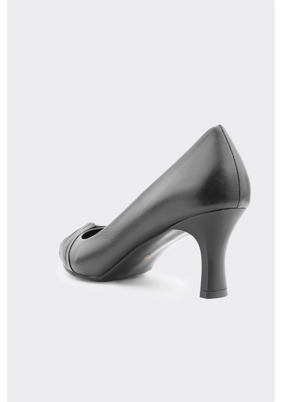 Derinet Günlük Hakiki Deri Kadın Stillettopuklu Metal Aksesuarlı Kadın Stiletto Siyah Siyah Derinet Günlük Hakiki Deri Kadın Stillettopuklu Metal Aksesuarlı Kadın Stiletto Siyah Siyah