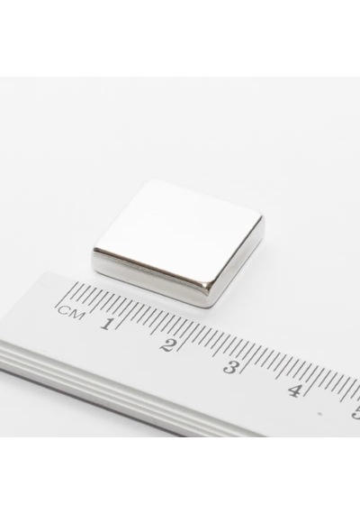 Hdg Kare Neodyum Mıknatıs Magnet Çap: 20x20x5 Mm - 1 Adet