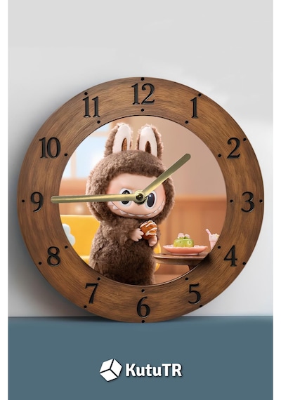Sevimli Tavşan Kostümlü Çocuk Temalı 3d Görünümlü Mdf Duvar Saati - 33 Cm Sdw343 Renkli