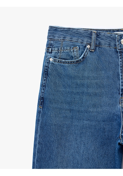 Koton Pamuklu Normal Bel Düğmeli Düz Paça Denim Pantolon - Straight Fit Jean Orta İndigo 7wal40093md Koton Pamuklu Normal Bel Düğmeli Düz Paça Denim Pantolon - Straight Fit Jean Orta İndigo 7wal40093md
