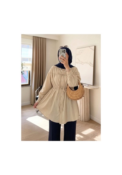 Unika Boutique Kadın Büzgü Detaylı Tesettür Gömlek Bej