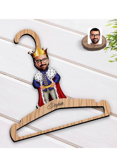 Kişiye Özel Kral Karikatürlü Ahşap Elbise Askısı-1