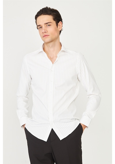 Bej İnce Çizgili Uzun Kollu Gömlek Slim Fit Beyaz-kahve