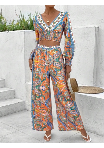 Fashion Cocktail V Yaka Hint Şal Desenli Bohem Yazlık Sahil Kadın Viskon Kollu Krop Pantolon Takım Turuncu Fashion Cocktail V Yaka Hint Şal Desenli Bohem Yazlık Sahil Kadın Viskon Kollu Krop Pantolon Takım Turuncu