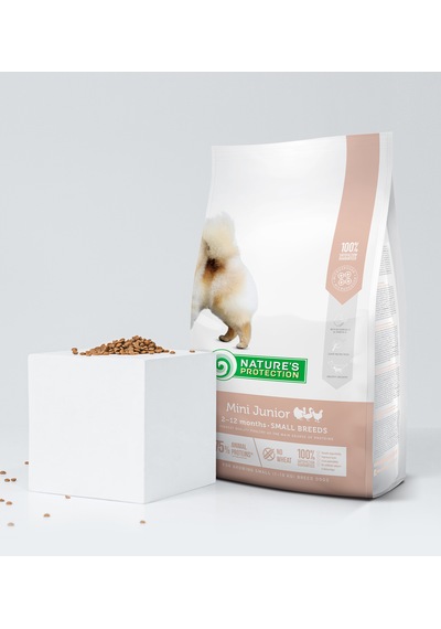 Nature's Protection Küçük Irk Kümes Hayvanlı Yavru Köpek Maması 2 KG