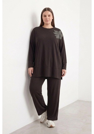 Puane Omuz Çiçek Desen Büyük Beden Pantolonlu Takım 19287 Brown Browni