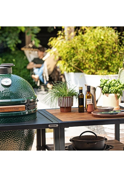 Big Green Egg Akasya Raf