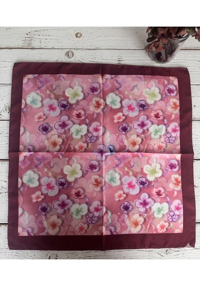 Trend Dokunuş Kadın 50-50 Saten Çiçek Bahçesi Fular Bandana Bordo - Pembe