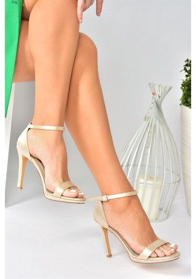Fox Shoes Ten Saten Kumaş İnce Bantlı Kadın Topuklu Abiye Ayakkabı M348072404 Ten Rengi