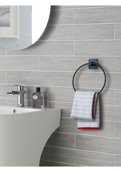 Yapışkanlı Kolay Monte Banyo Yuvarlak Siyah Havluluk Siyah Diğer