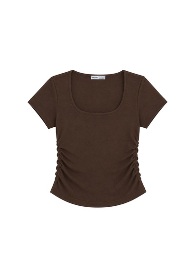 Vadon 1006 Kadın Pamuklu Kare Yaka Yan Büzgü Detaylı Basic Crop T-shirt Bluz Kahverengi Vadon 1006 Kadın Pamuklu Kare Yaka Yan Büzgü Detaylı Basic Crop T-shirt Bluz Kahverengi