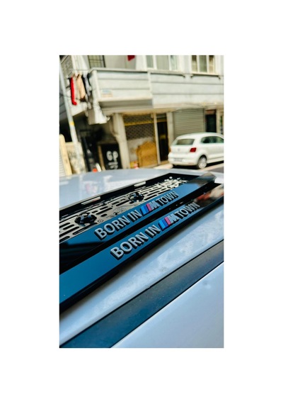 Bmw Born In M Town Uyumlu Lüx Pleksi Plakalık Beyaz Renk - 587019524