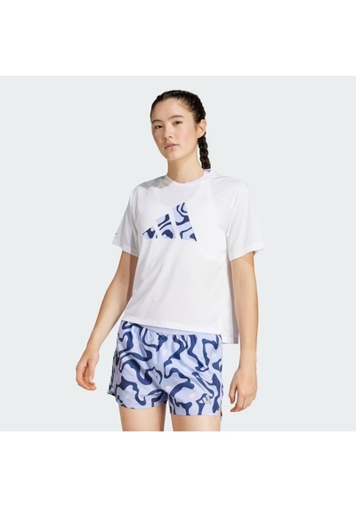 Adidas Run It Brand Love Kadın T-shirt Jd2349 Beyaz