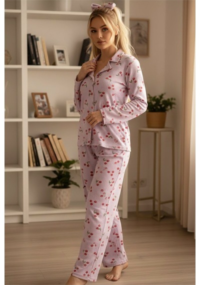 Siyah İnci Yumuşak Tuşe Kışlık Fitilli Düğmeli Pamuklu Örme Pijama Takım 7980 Lila Kiraz Siyah İnci Yumuşak Tuşe Kışlık Fitilli Düğmeli Pamuklu Örme Pijama Takım 7980 Lila Kiraz