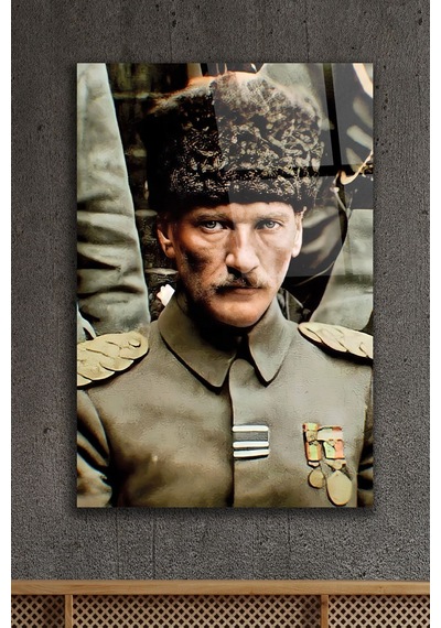 Atatürk Portresi Cam Tablo Dekoratif Duvar Tablosu Uv Baskılı Canlı Renkler Yatak Odası Ve Antre Doğum Günü Hediyesi 4mm Kırılmaz Cam