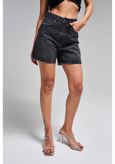 Itsbasic Kadın Koyu Füme Renk Diana T-2s5-1 Parlak Taşlı Mom Fit Midi Boy Tasarım %100 Koton Denim Şort Füme Taşlı Itsbasic Kadın Koyu Füme Renk Diana T-2s5-1 Parlak Taşlı Mom Fit Midi Boy Tasarım %100 Koton Denim Şort Füme Taşlı