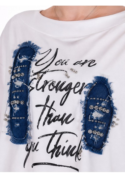 La Velina Büyük Beden Asimetrik Şifon Detaylı Taş Ve Denim Aplikeli Baskılı Rahat Kesim Kadın Bluz Beyaz La Velina Büyük Beden Asimetrik Şifon Detaylı Taş Ve Denim Aplikeli Baskılı Rahat Kesim Kadın Bluz Beyaz