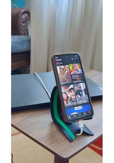 Dalga Formunda Telefon Standı Siyah-yeşil