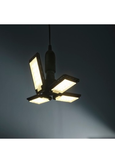 17w 4000k Beyaz Işık Yayan Highbay Blade Aydınlatma Açık