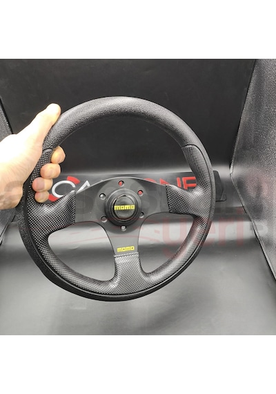 Momo Spor Yarış Direksiyonu-ofsetsiz-noktalı Ve Kaymaz Desenli Deri 30cm Karma