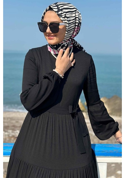 Rabia Şamlı Asil Siyah Elbise Siyah