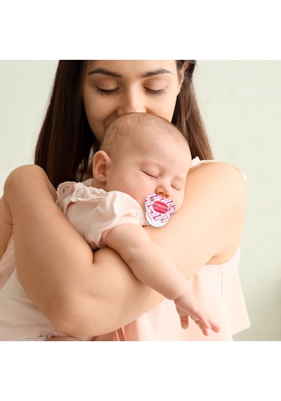 Wee Baby Şeffaf Desenli Damaklı Emzik No:3 Pembe 18+ Ay