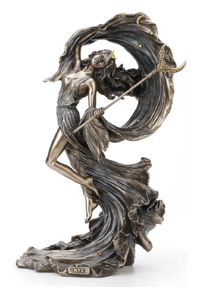 Veronese Mitolojik Nyx Tanrıça Figür 18x28cm