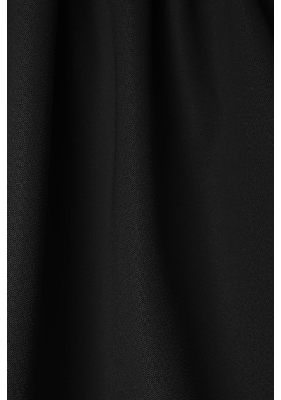 Sateen Yakası Aksesuarlı Kolsuz Bluz - Siyah-137436