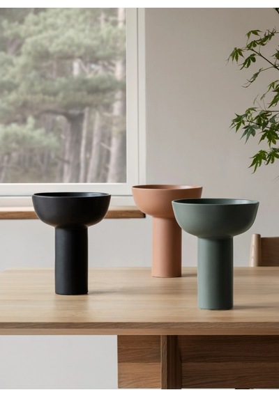 Miyabi Seramik Vazo 21 Cm Japon Tasarımcı Kazushige Miyake Tasarımı Siyah