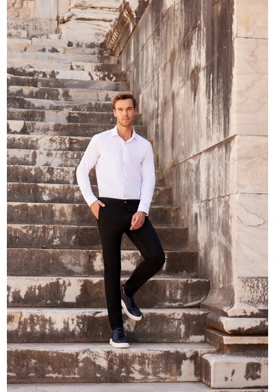 Morven Beyaz Slim Fit Dar Kesim Düz Sert Yaka Uzun Kollu Gömlek 99mc004002600 Beyaz