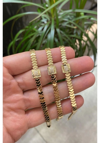 Çgk Çiğdem Gürel Kuyumculuk Kare V Zincir Altın Bileklik Çok Renkli