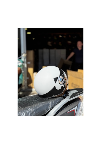 Nero Retro Motosiklet Kask - Ece Sertifikalı Beyaz