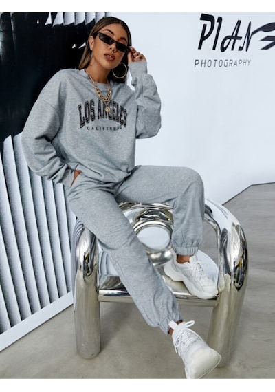 Los Angeles Baskılı Gri Bisiklet Yaka Sweatshirt Ve Eşofman Altı Eşofman Takımı Gri Los Angeles Baskılı Gri Bisiklet Yaka Sweatshirt Ve Eşofman Altı Eşofman Takımı Gri