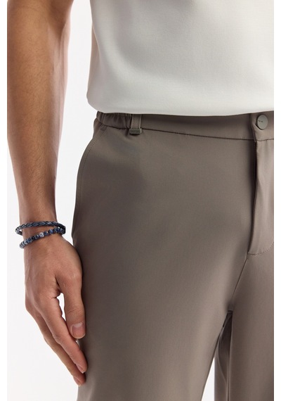 Avva Erkek Vizon Beli Lastikli Bi-stretch Teknik Kumaş Slim Fit Pantolon A51y3077 Avva Erkek Vizon Beli Lastikli Bi-stretch Teknik Kumaş Slim Fit Pantolon A51y3077