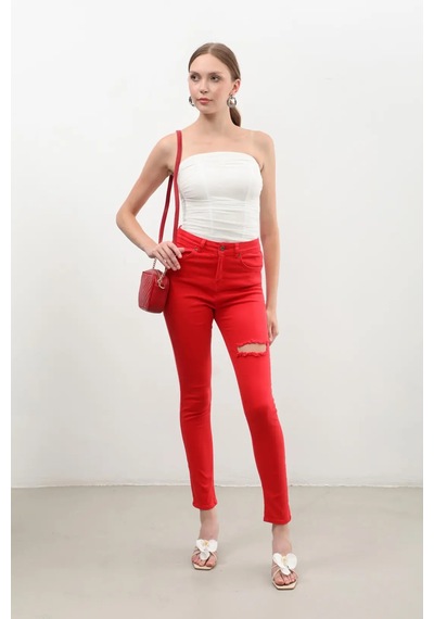 Blue White Kadın Yırtık Detaylı Jean Pantolon Kırmızı 001 Kırmızı 26