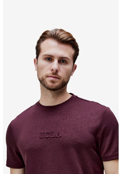 Ucla Canary Bordo Bisiklet Yaka Gofre Baskılı Modal Kumaş Standard Fit Erkek Tshirt Bordo
