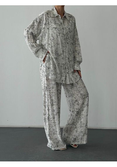 Quzu Batik Desenli Ekru Kadın Gömlek Gml01755
