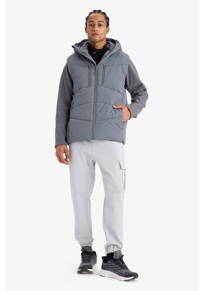 Defacto Defactofit Su İtici Regular Fit Kapüşonlu Fermuarlı Su Geçirmez Mont C6053ax25wngr311 Gri