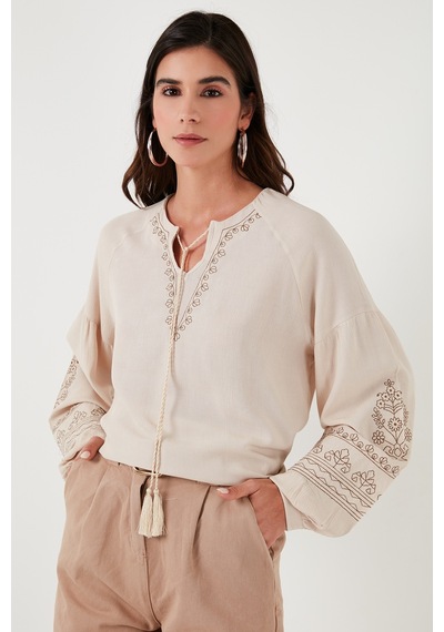 Lela Yakası Bağlamalı Kolları Nakışlı V Yaka Regular Fit Bayan Bluz 611Bz0368 Taş
