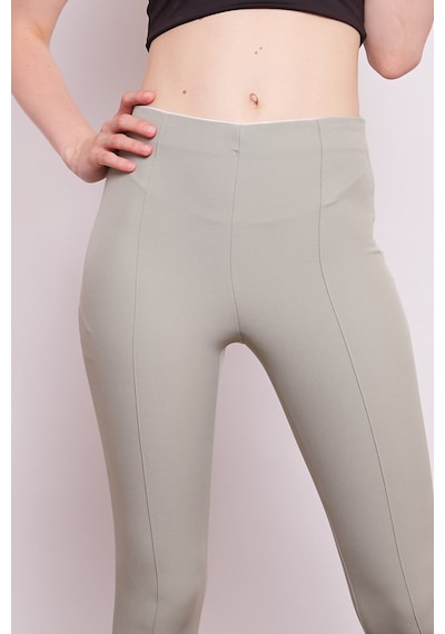 JUMENT Power Strech Likralı Dar Kesim Yüksek Bel Beli Lastikli Bilek Boy Kumaş Pantolon-çağla Yeşil Çağla Yşli. JUMENT Power Strech Likralı Dar Kesim Yüksek Bel Beli Lastikli Bilek Boy Kumaş Pantolon-çağla Yeşil Çağla Yşli.